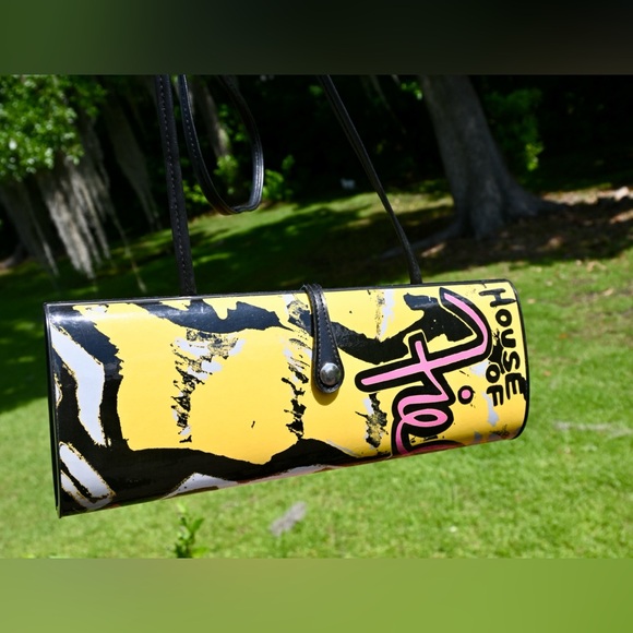 Patricia Field Clutch/Crossbody - Picture 8 of 9